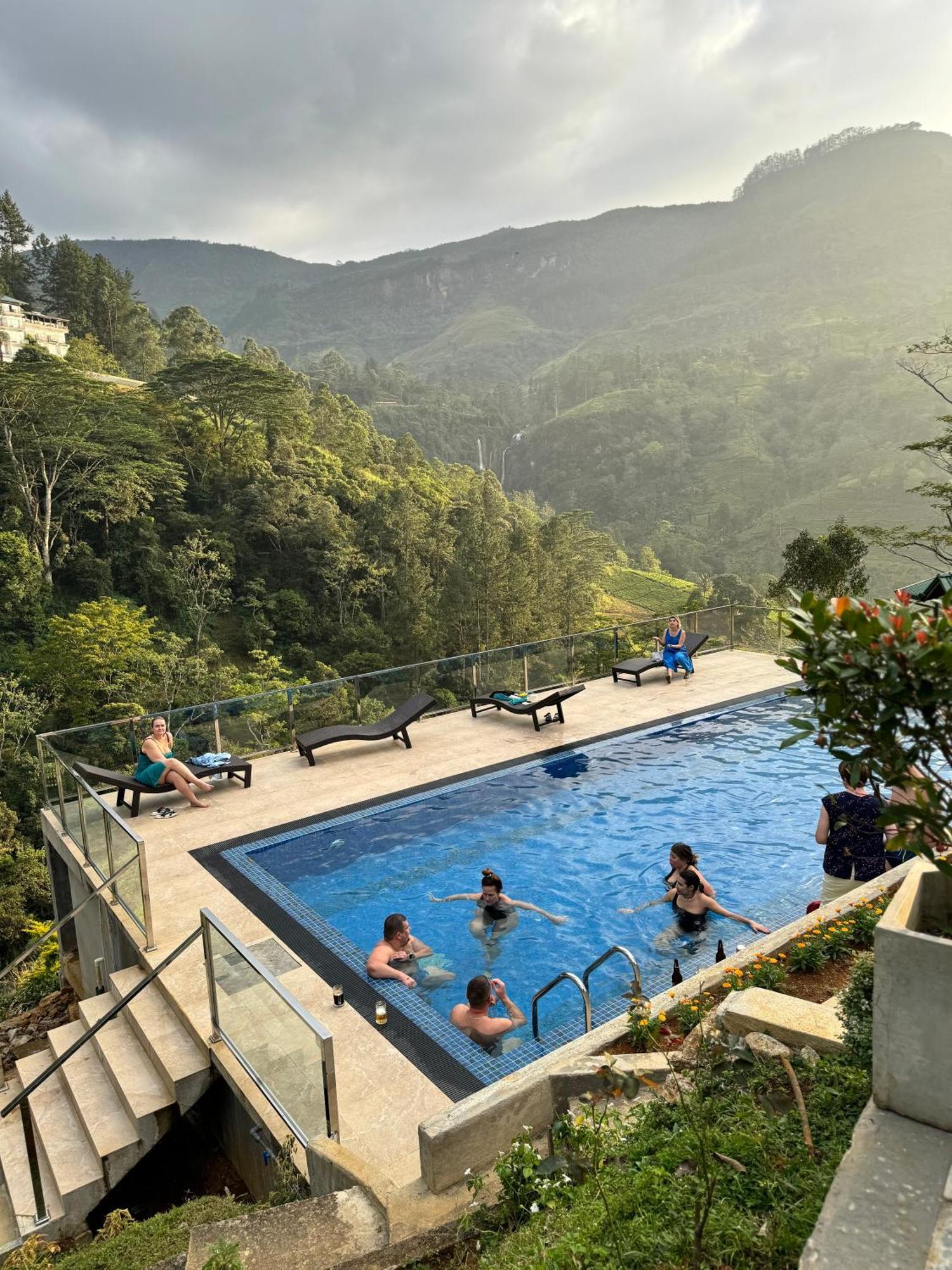 Ramboda Falls Plc Exterior foto